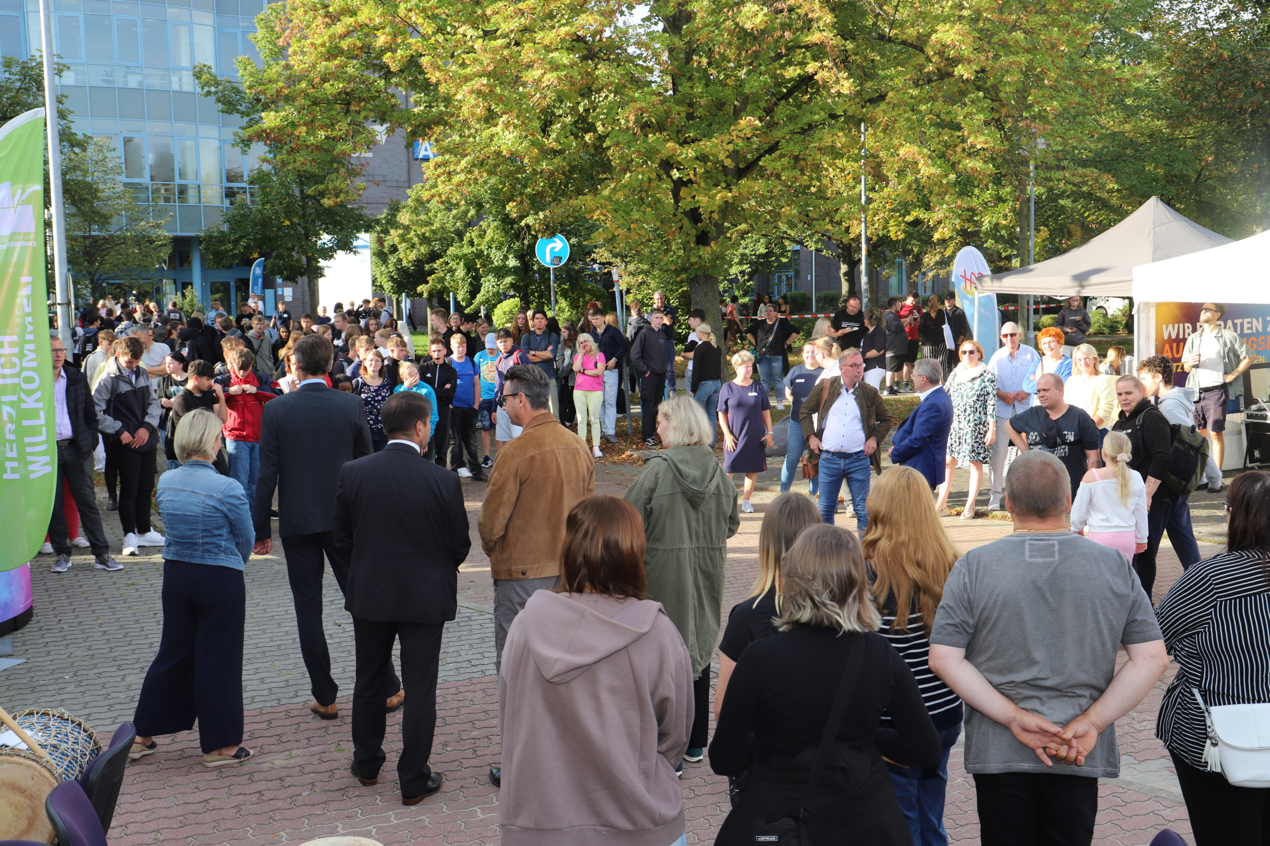 Eröffnung 25. Berufemarkt Westbrandenburg auf dem Außengelände des Überbetrieblichen Ausbildungszentrums
