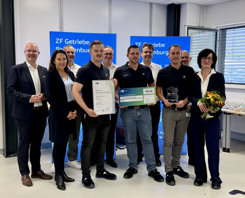 Auszeichnungsveranstaltung "TOP-Ausbildungsbetrieb" ZF Getriebe Brandenburg GmbH